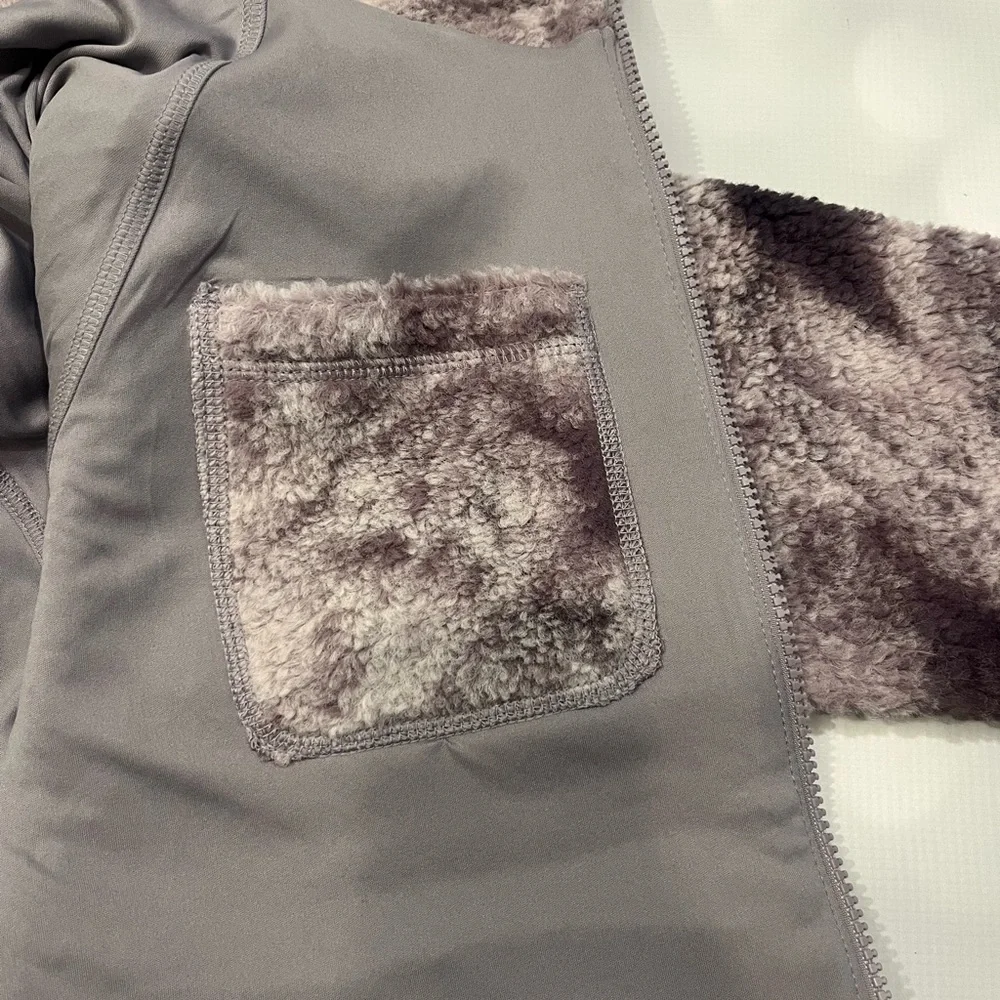 The North Face Tie-Dye Fleece Jacket in Purple - Picture 5 of 9